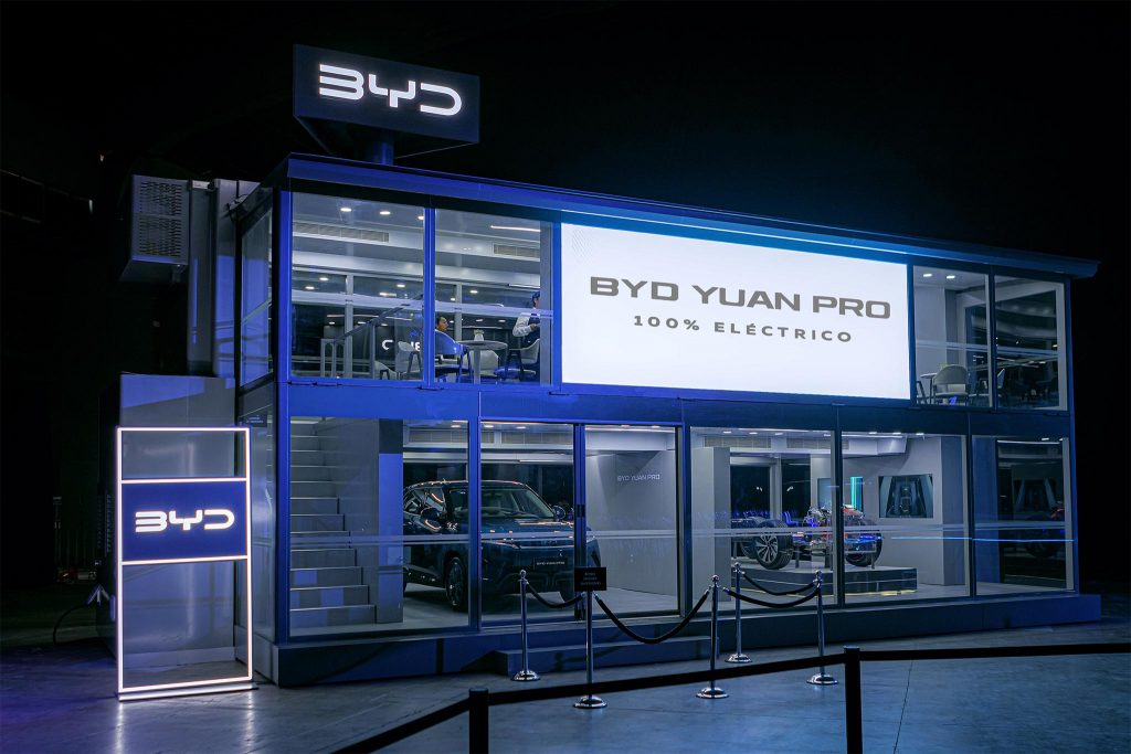 Salón de Exhibición Móvil BYD